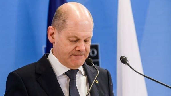 Шольц: ФРГ выделит 7 млрд евро на военную помощь Украине в 2025 году Шольц: ФРГ выделит 7 млрд евро на военную помощь Украине в 2025 году