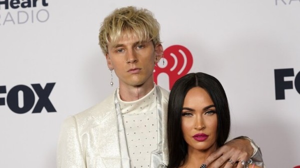 Актриса Меган Фокс заявила, что не планировала ребенка от Machine Gun Kelly Актриса Меган Фокс заявила, что не планировала ребенка от Machine Gun Kelly