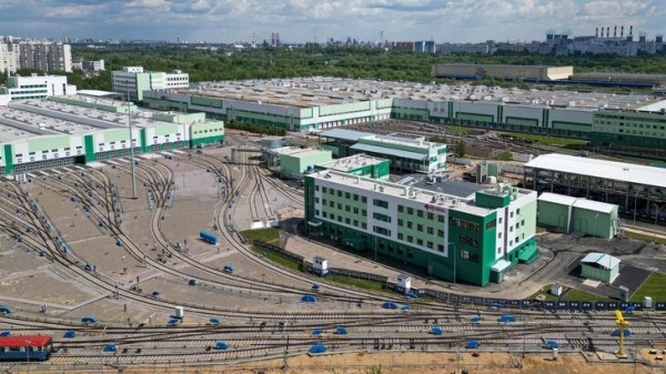 До 2,4 тысячи вагонов в год будут обслуживать в новом электродепо "Южное" До 2,4 тысячи вагонов в год будут обслуживать в новом электродепо "Южное"