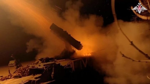 Собянин: силами ПВО ликвидированы четыре летевших к Москве БПЛА Собянин: силами ПВО ликвидированы четыре летевших к Москве БПЛА