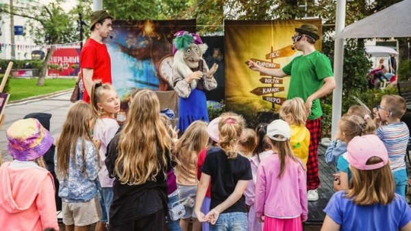 "Театральный бульвар" представит программу к Международному дню защиты детей "Театральный бульвар" представит программу к Международному дню защиты детей