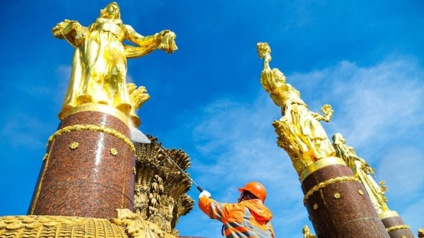 В Москве промыли около 2 тысяч инженерных сооружений В Москве промыли около 2 тысяч инженерных сооружений