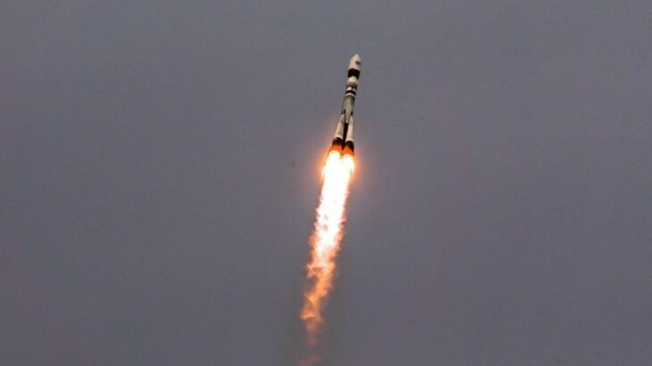 ВКС России провели пуск ракеты "Союз-2.1б" с космодрома Плесецк ВКС России провели пуск ракеты "Союз-2.1б" с космодрома Плесецк
