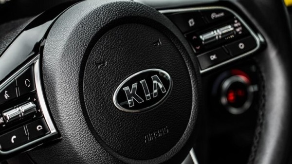 Kia отозвала более 55 тысяч автомобилей в России Kia отозвала более 55 тысяч автомобилей в России