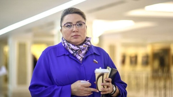 Сенатор от Коми Елена Шумилова решила досрочно сложить полномочия Сенатор от Коми Елена Шумилова решила досрочно сложить полномочия
