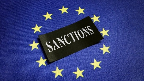 В Евросоюзе заявили о подготовке против РФ самых жестких санкций В Евросоюзе заявили о подготовке против РФ самых жестких санкций