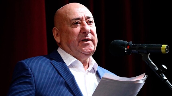 Экс-директору Театра сатиры Агаеву предъявлено обвинение в мошенничестве Экс-директору Театра сатиры Агаеву предъявлено обвинение в мошенничестве