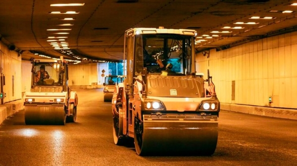 В Москве обновили асфальт в Волоколамском тоннеле В Москве обновили асфальт в Волоколамском тоннеле