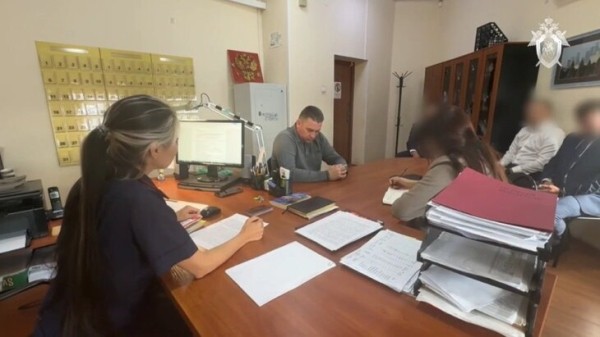 Главу города Владимира обвинили в получении крупной взятки Главу города Владимира обвинили в получении крупной взятки