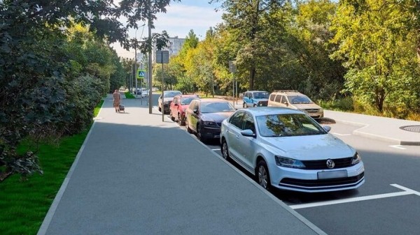Ликсутов: мэрия Москвы не ставит задачу сделать все парковки в спальных районах платными Ликсутов: мэрия Москвы не ставит задачу сделать все парковки в спальных районах платными