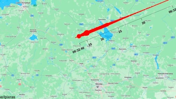 Фрагменты замеченного над Москвой метеорита упали в районе трассы М-11