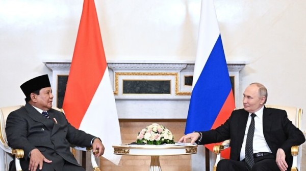 Индонезия считает РФ стратегическим партнером с особым статусом Индонезия считает РФ стратегическим партнером с особым статусом