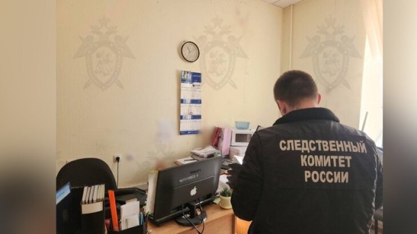 Мужчина убил экс-жену и покончил с собой на рабочем месте в Ростове-на-Дону Мужчина убил экс-жену и покончил с собой на рабочем месте в Ростове-на-Дону