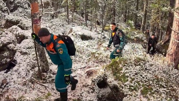 Около 200 человек привлекли к поискам пропавшей семьи в Красноярском крае Около 200 человек привлекли к поискам пропавшей семьи в Красноярском крае