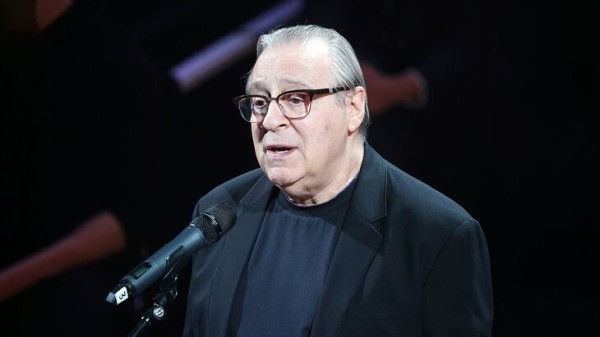 Продюсер Дворцов: артист Геннадий Хазанов продал недвижимость из-за болезни Продюсер Дворцов: артист Геннадий Хазанов продал недвижимость из-за болезни