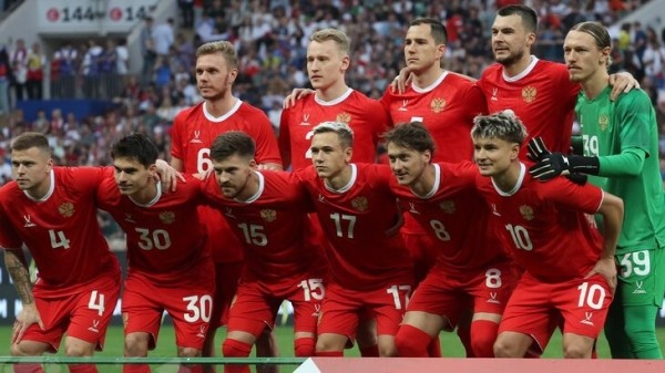Сборная России по футболу стала победителем Игр стран СНГ Сборная России по футболу стала победителем Игр стран СНГ
