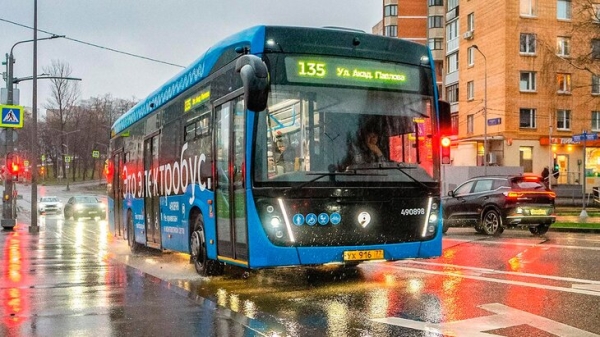 Еще девять выделенных полос появится в Москве с 13 декабря Еще девять выделенных полос появится в Москве с 13 декабря