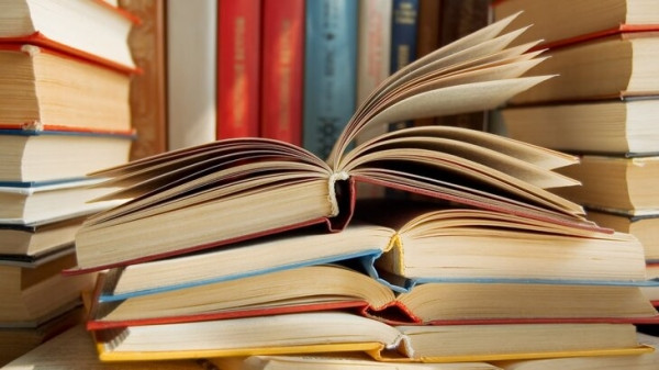 "Эксмо": причиной закрытия издательства Popcorn Books стали ассоциации с его названием "Эксмо": причиной закрытия издательства Popcorn Books стали ассоциации с его названием