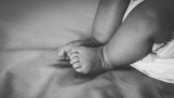 В Якутске родившийся в холле медицинского учреждения малыш получил травму В Якутске родившийся в холле медицинского учреждения малыш получил травму