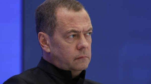 Медведев ответил на угрозу Каллас о запрете выдачи Шенгена участникам СВО Медведев ответил на угрозу Каллас о запрете выдачи Шенгена участникам СВО