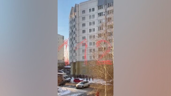 Спасшие выпавшего из окна в Петербурге мальчика прохожие получат премию имени Кеосаяна Спасшие выпавшего из окна в Петербурге мальчика прохожие получат премию имени Кеосаяна