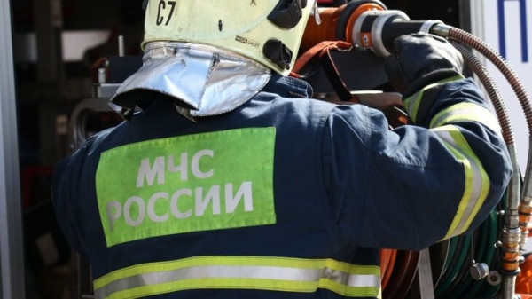 Превышение концентрации бензола и ксилола выявлено из-за пожара на нефтебазе на Кубани Превышение концентрации бензола и ксилола выявлено из-за пожара на нефтебазе на Кубани