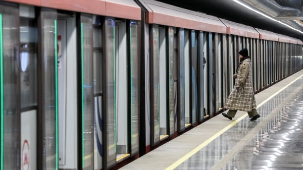 Интервалы движения увеличены на Кольцевой линии метро Москвы Интервалы движения увеличены на Кольцевой линии метро Москвы