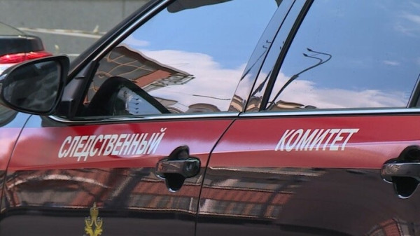 Коробка взорвалась в руках у мужчины в Ленобласти Коробка взорвалась в руках у мужчины в Ленобласти