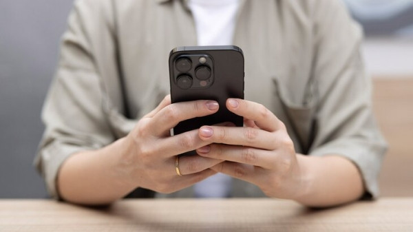 MacRumors: новые ИИ-функции для редактирования фотографий появятся в галерее iPhone MacRumors: новые ИИ-функции для редактирования фотографий появятся в галерее iPhone