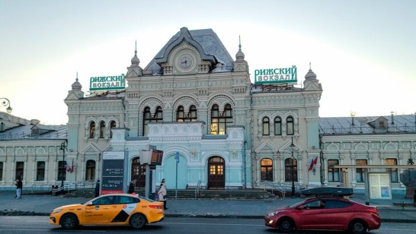 Объявление о продаже Рижского вокзала за 4 млрд руб появилось на "Авито" Объявление о продаже Рижского вокзала за 4 млрд руб появилось на "Авито"
