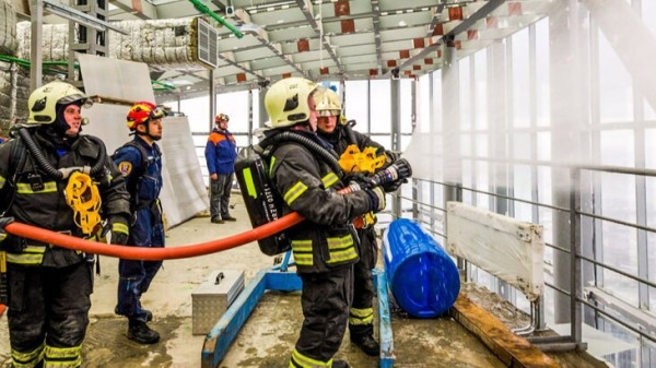 Пожарные Москвы проведут плановые тренировки на высотном объекте в ТиНАО Пожарные Москвы проведут плановые тренировки на высотном объекте в ТиНАО