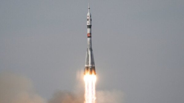 "Роскосмос" перенес первый пуск ракеты "Старт-1М" на 2027 год "Роскосмос" перенес первый пуск ракеты "Старт-1М" на 2027 год