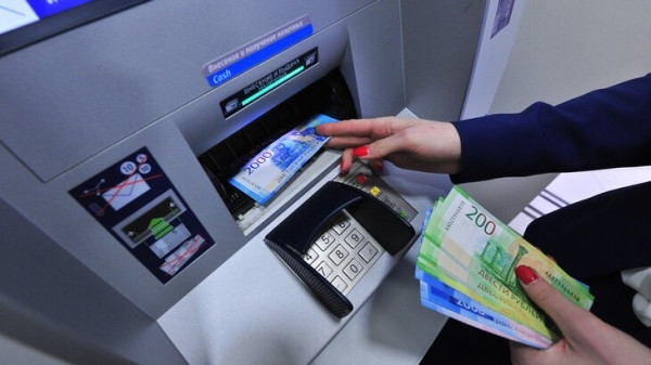 Внимание ФНС могут привлечь безналичные доходы на сумму свыше 2,4 млн рублей Внимание ФНС могут привлечь безналичные доходы на сумму свыше 2,4 млн рублей