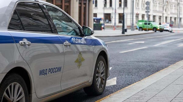 Движение по Садовому кольцу закрыто в обоих направлениях Движение по Садовому кольцу закрыто в обоих направлениях