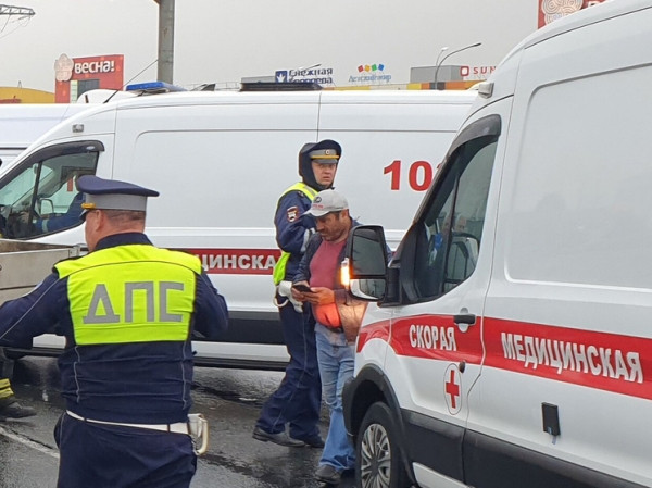 Один человек погиб и один пострадал при ДТП на МКАД Один человек погиб и один пострадал при ДТП на МКАД